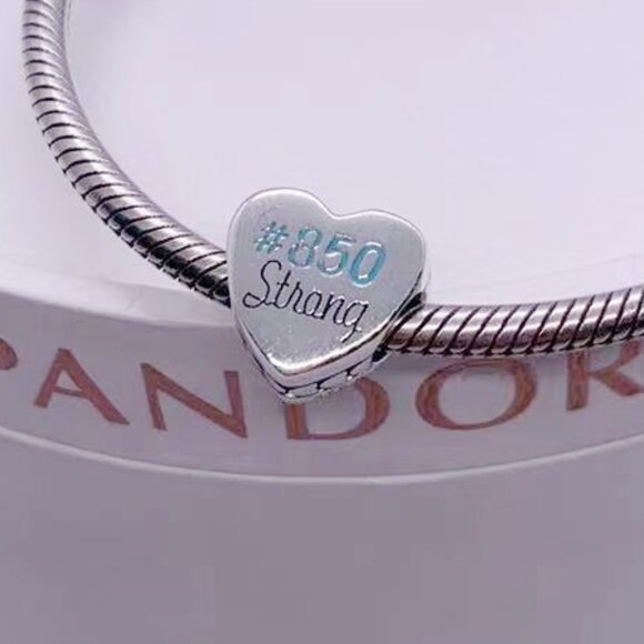 Pandora Florida Map #850 Strong Exclusive Heart Dangle Charm Pendant - Picture 3 of 3